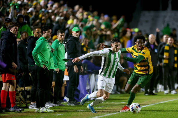 罗马诺：维拉也有意恩昆库，已打电话了解情况